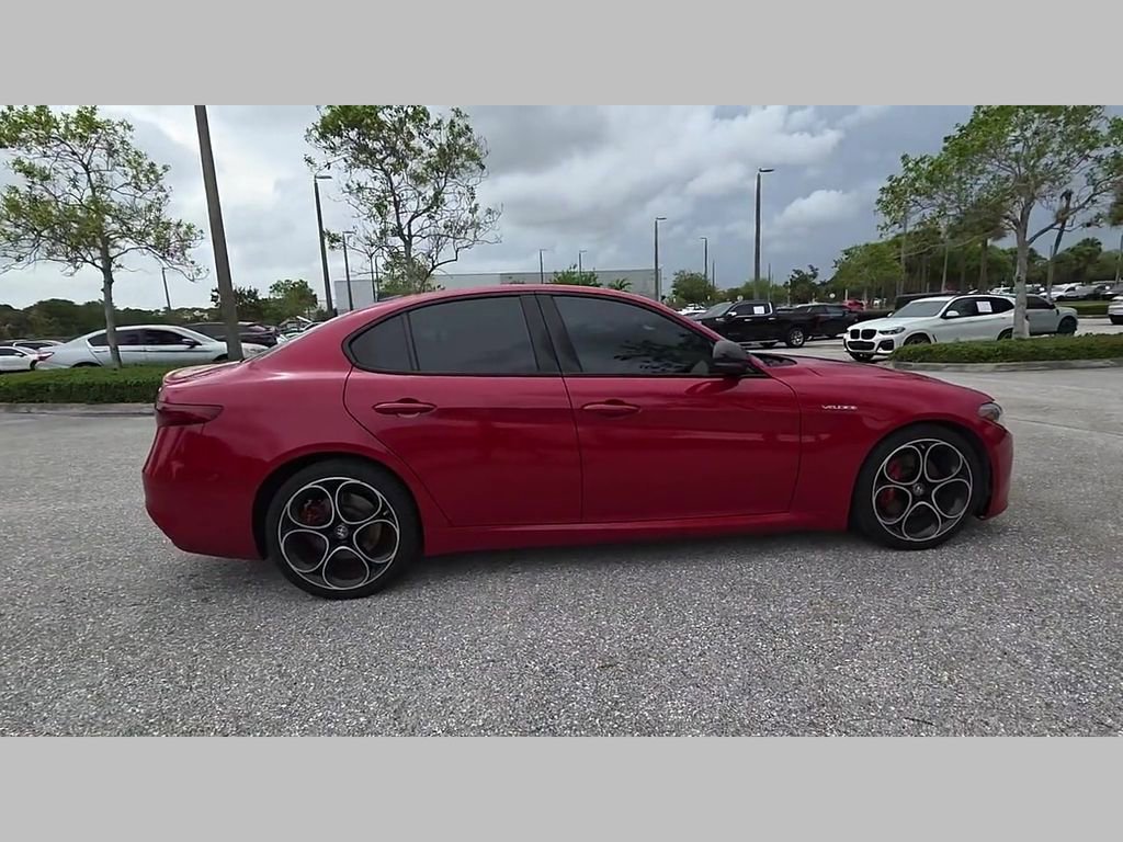 Used 2023 Alfa Romeo Giulia Veloce image 38