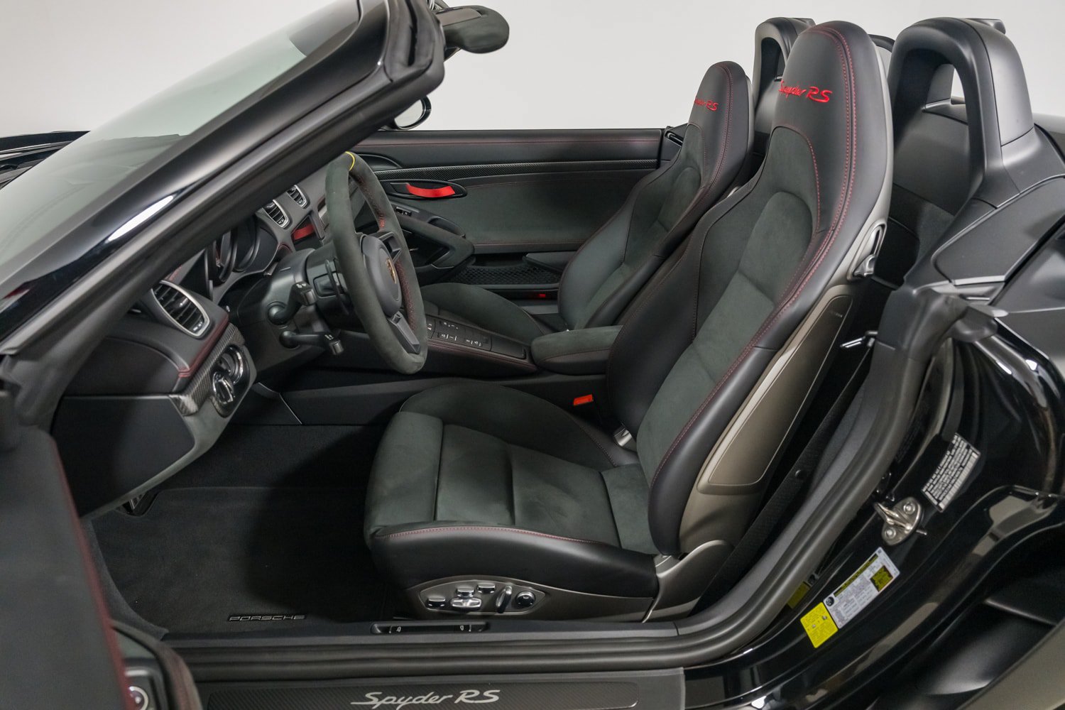 Used 2024 Porsche 718 Boxster Spyder RS w/ Light Design Package RWD image 30