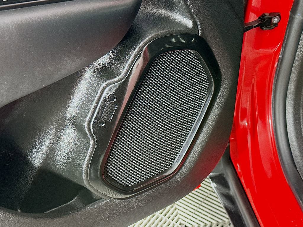 Certified 2023 Jeep Renegade Altitude image 29