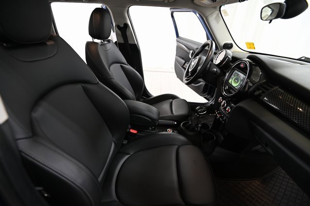 Used 2018 MINI Cooper S image 26