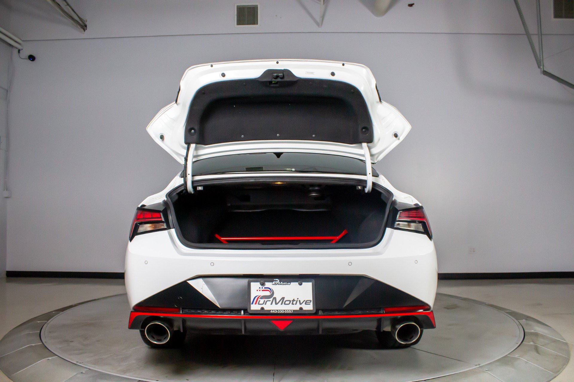 Used 2022 Hyundai Elantra N FWD image 47