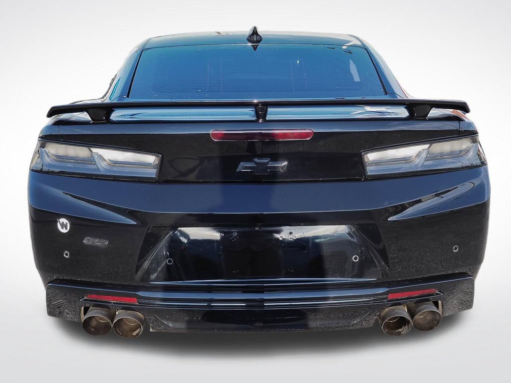 Used 2016 Chevrolet Camaro SS RWD image 6