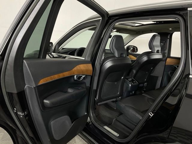 Certified 2023 Volvo XC90 B6 Plus w/ Protection Package Premier image 33