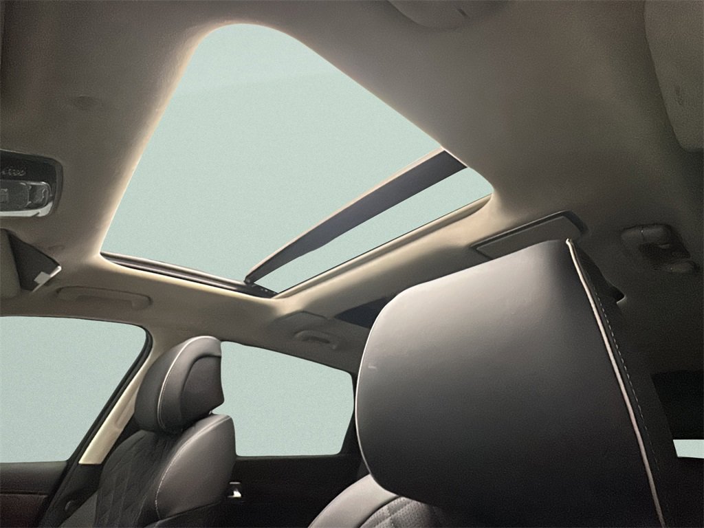 Certified 2025 Genesis GV80 3.5T Prestige image 13