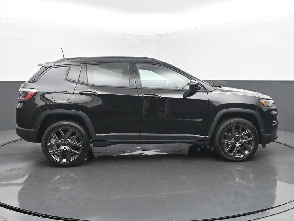 New 2026 Jeep Compass Limited image 6