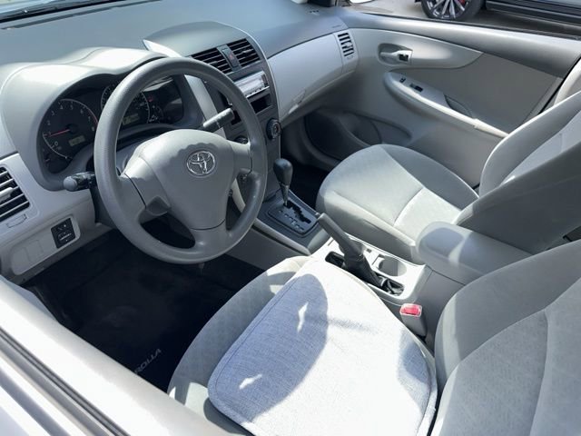 Used 2009 Toyota Corolla LE FWD image 16