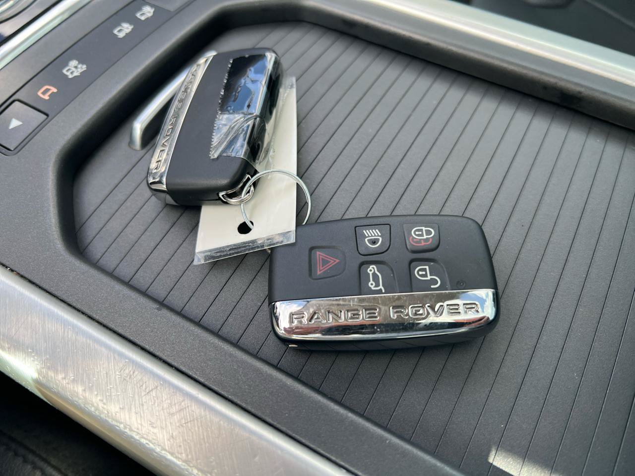 Used 2015 Land Rover Range Rover Evoque Pure Plus AWD/4WD image 27