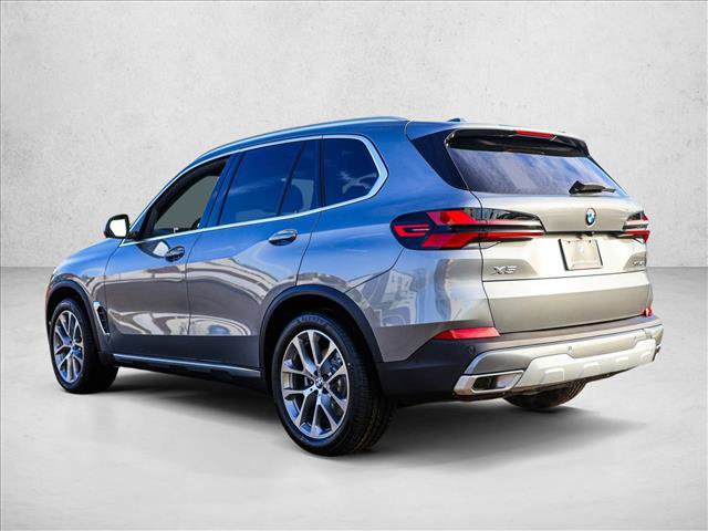 New 2026 BMW X5 xDrive40i w/ Climate Comfort Package image 7