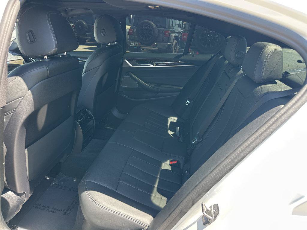 Used 2023 BMW 530e RWD image 10