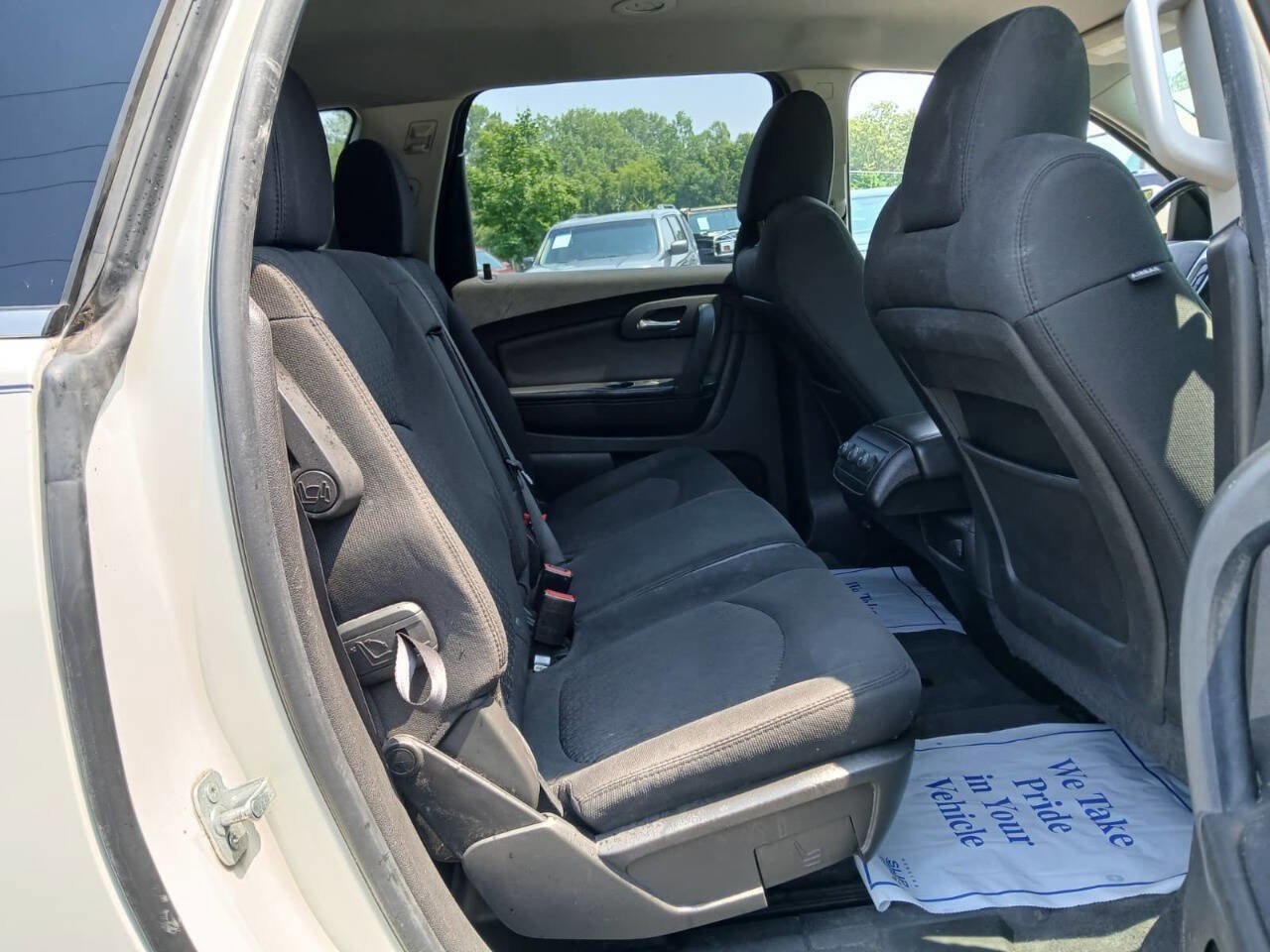 Used 2012 Chevrolet Traverse LT image 11