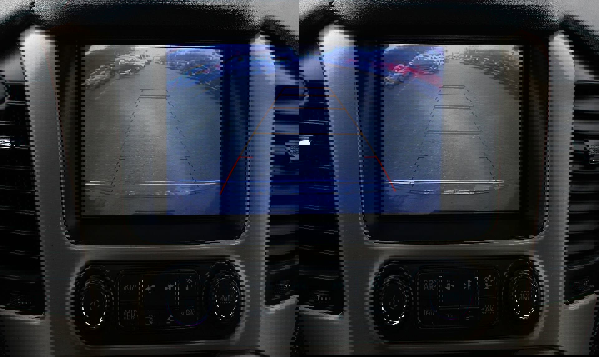 Used 2019 GMC Yukon XL Denali image 31