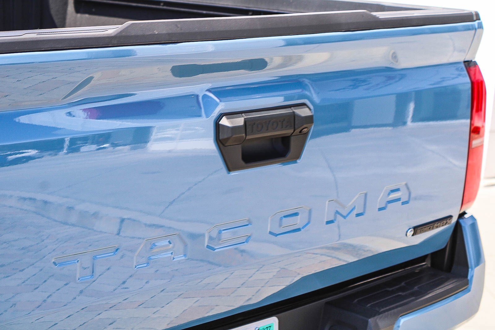Certified 2026 Toyota Tacoma TRD Sport AWD/4WD image 11