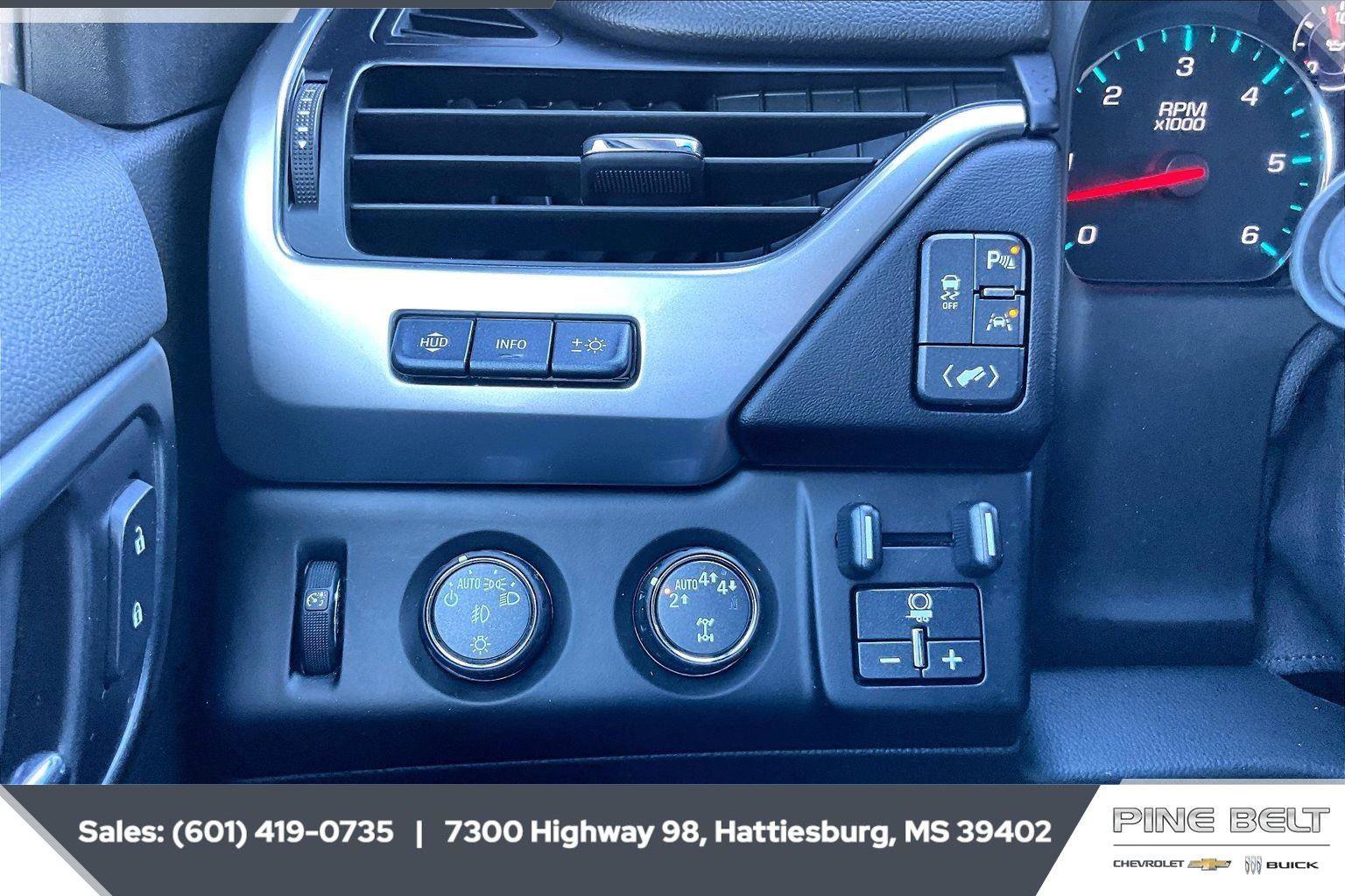 Certified 2020 Chevrolet Suburban Premier AWD/4WD image 23