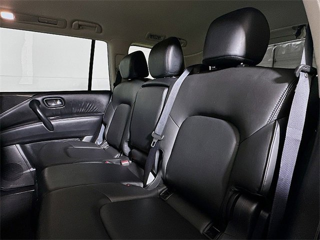 Used 2024 Nissan Armada SV image 11