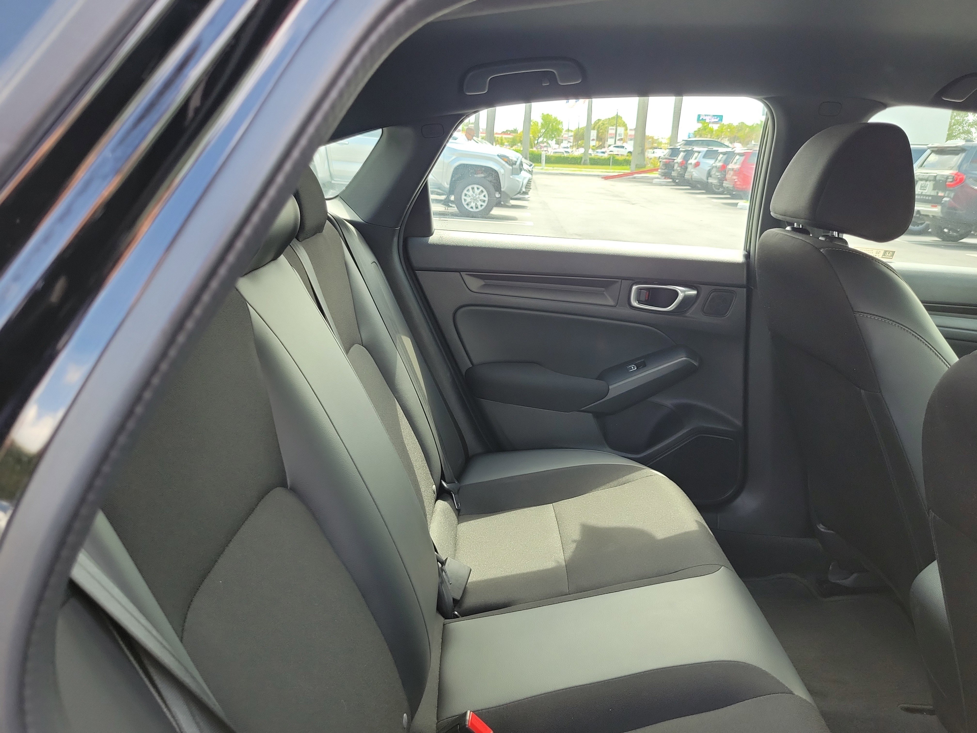 Used 2023 Honda Civic Sport image 15