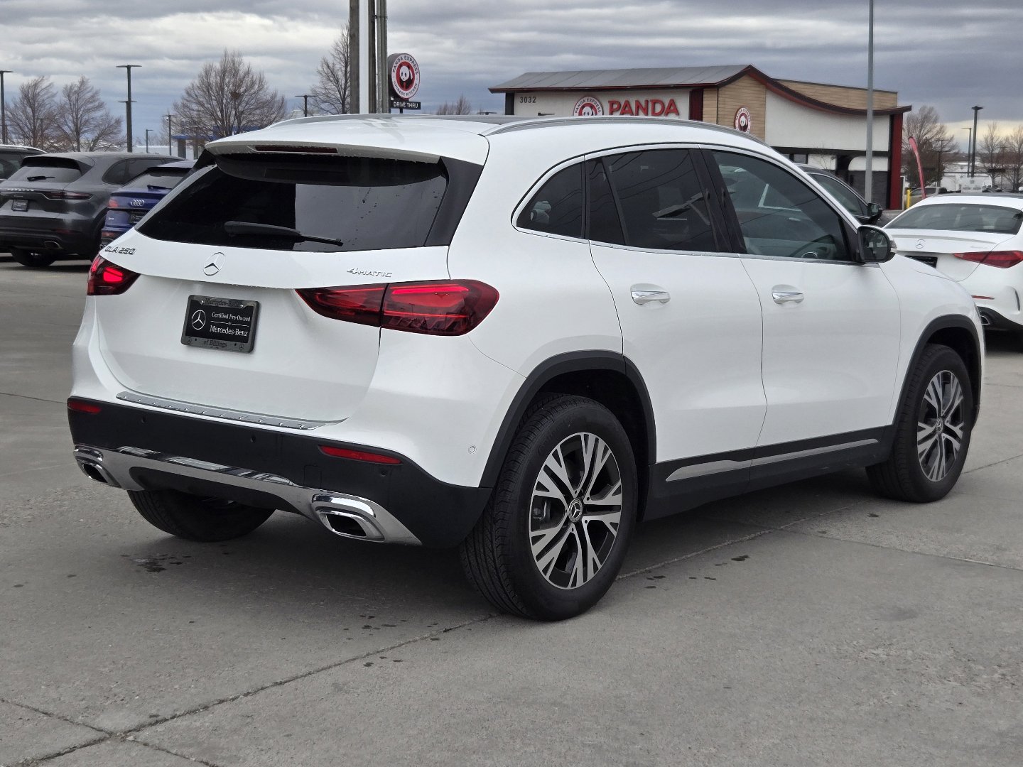 Used 2025 Mercedes-Benz GLA 250 4MATIC image 43