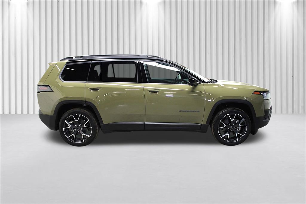 New 2026 Jeep Cherokee Overland w/ Advanced Pro Tech Group image 2