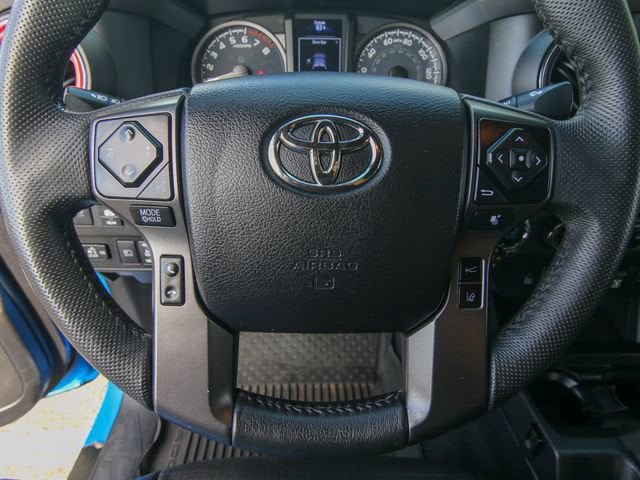 Used 2021 Toyota Tacoma TRD Sport w/ TRD Premium Sport Package AWD/4WD image 17