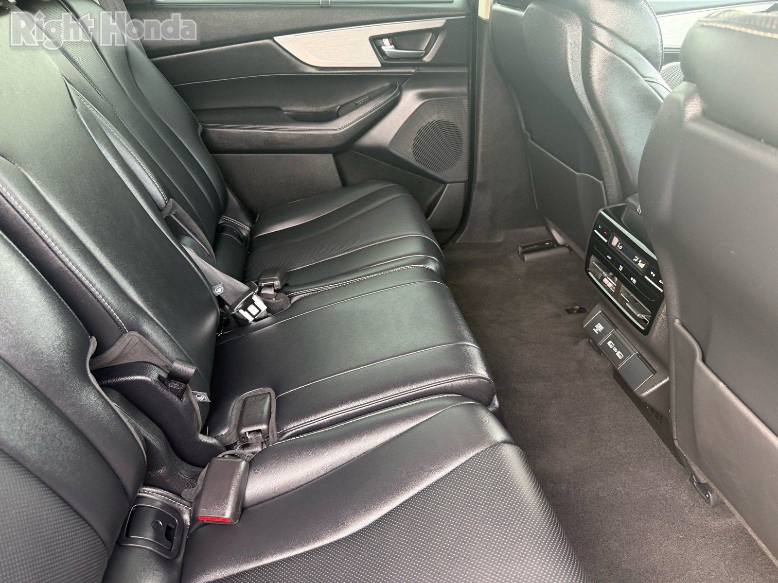 Used 2024 Acura MDX Technology image 26