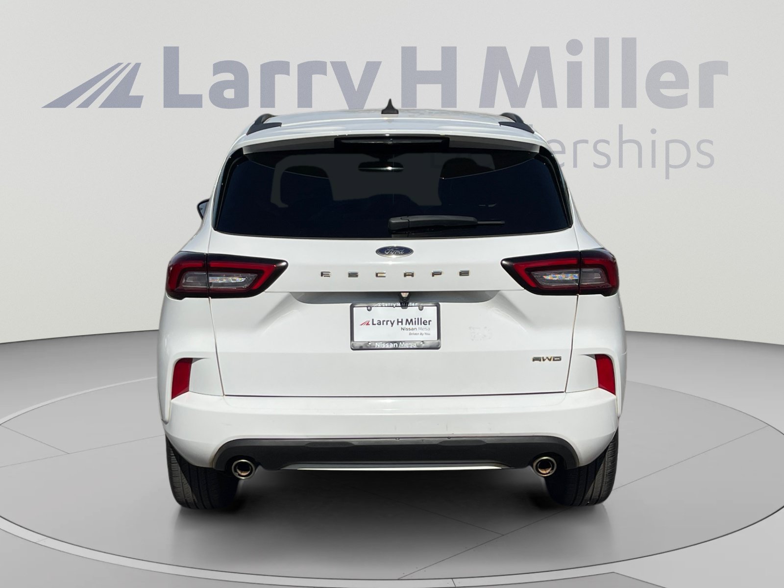 Used 2023 Ford Escape ST-Line AWD/4WD image 4