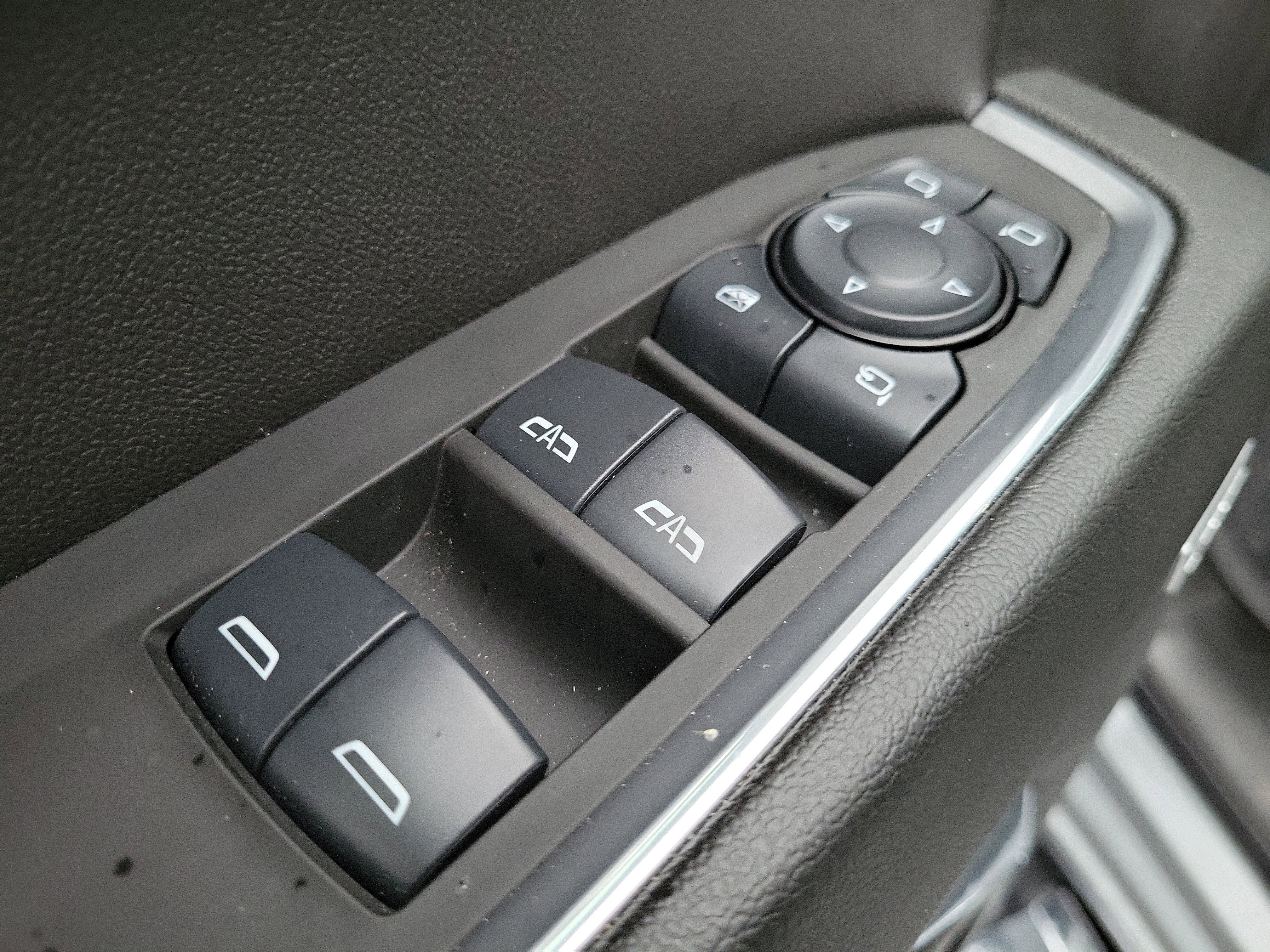 Used 2025 GMC Sierra 1500 SLT w/ SLT Premium Plus Package image 19