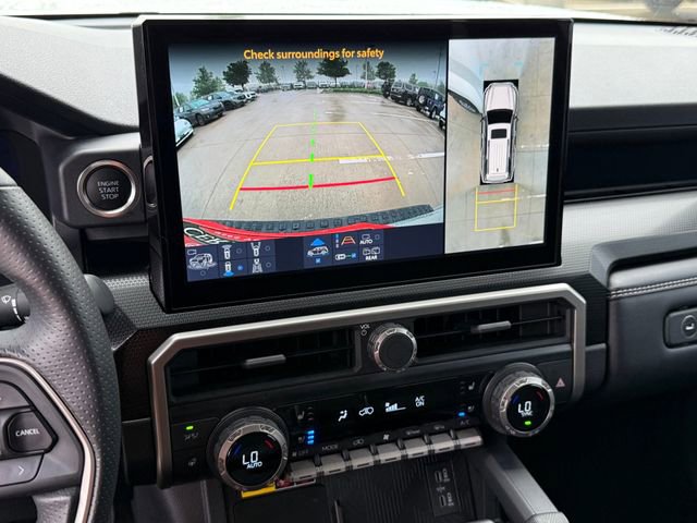 Used 2025 Toyota 4Runner Limited AWD/4WD image 23