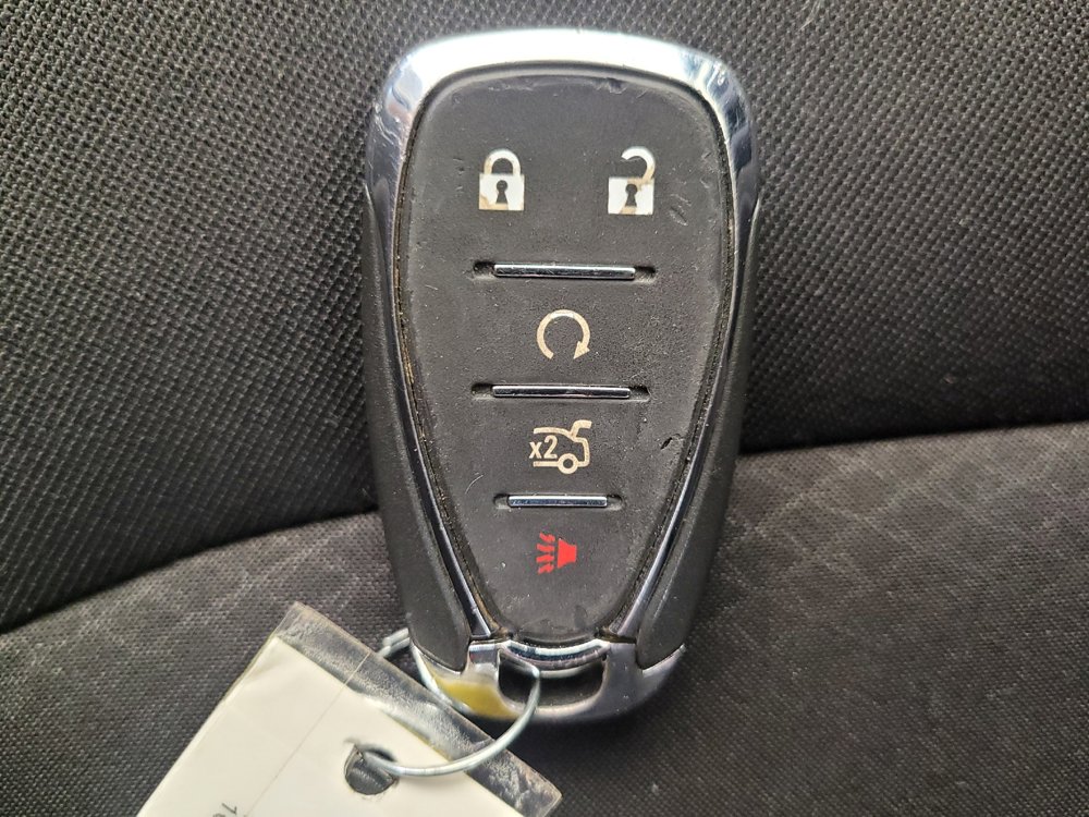 Used 2022 Chevrolet Malibu LT FWD image 32