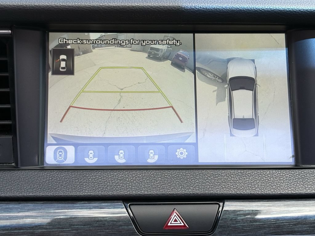 Used 2018 Kia Cadenza Limited FWD image 20
