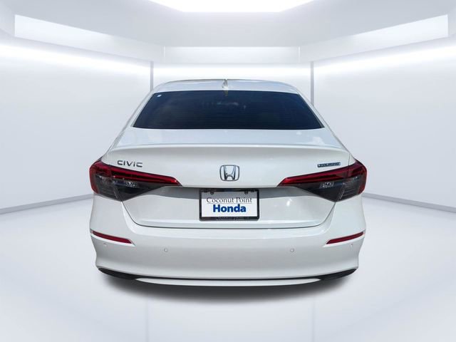 Used 2023 Honda Civic Touring image 4