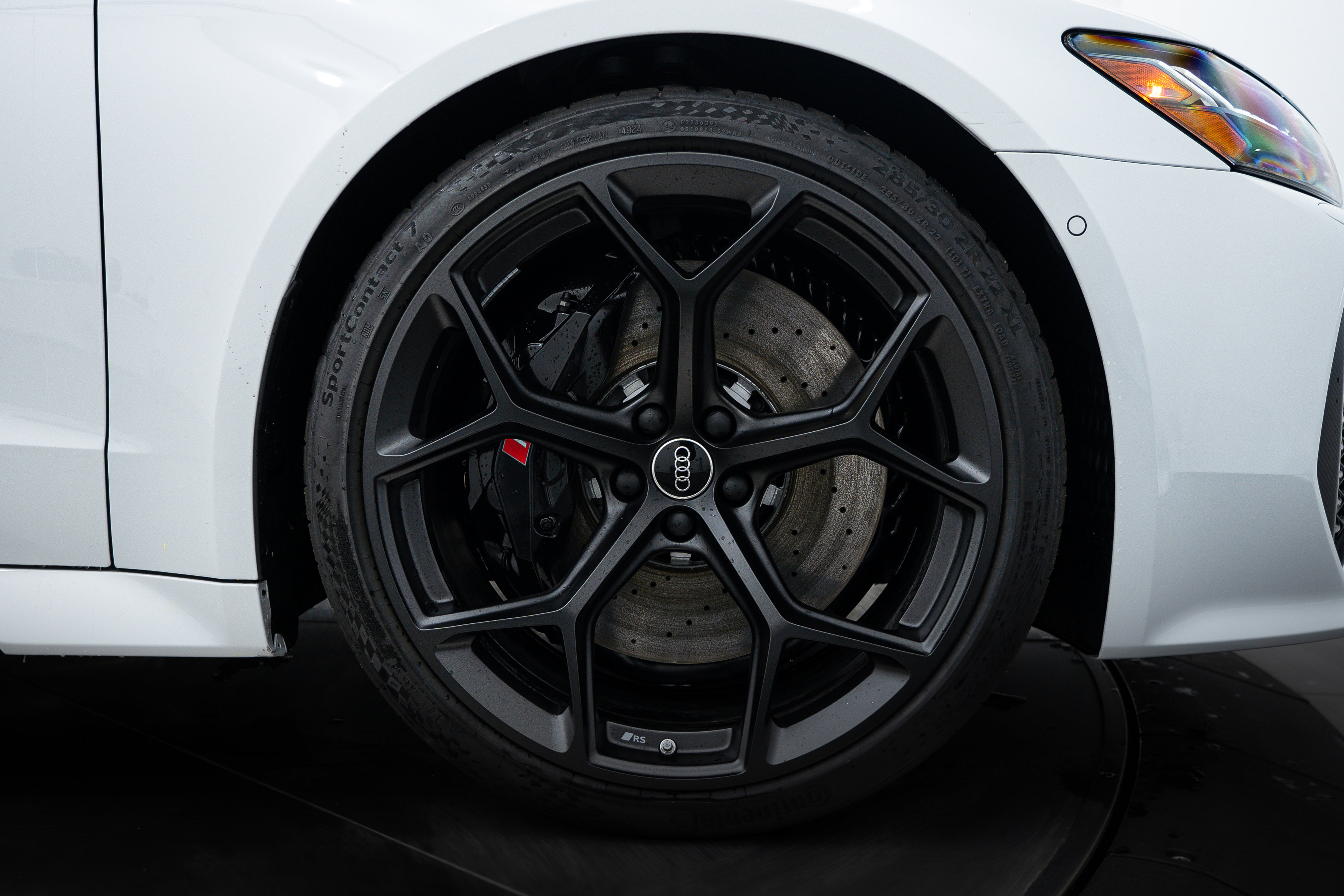 New 2025 Audi RS 7 Performance image 23