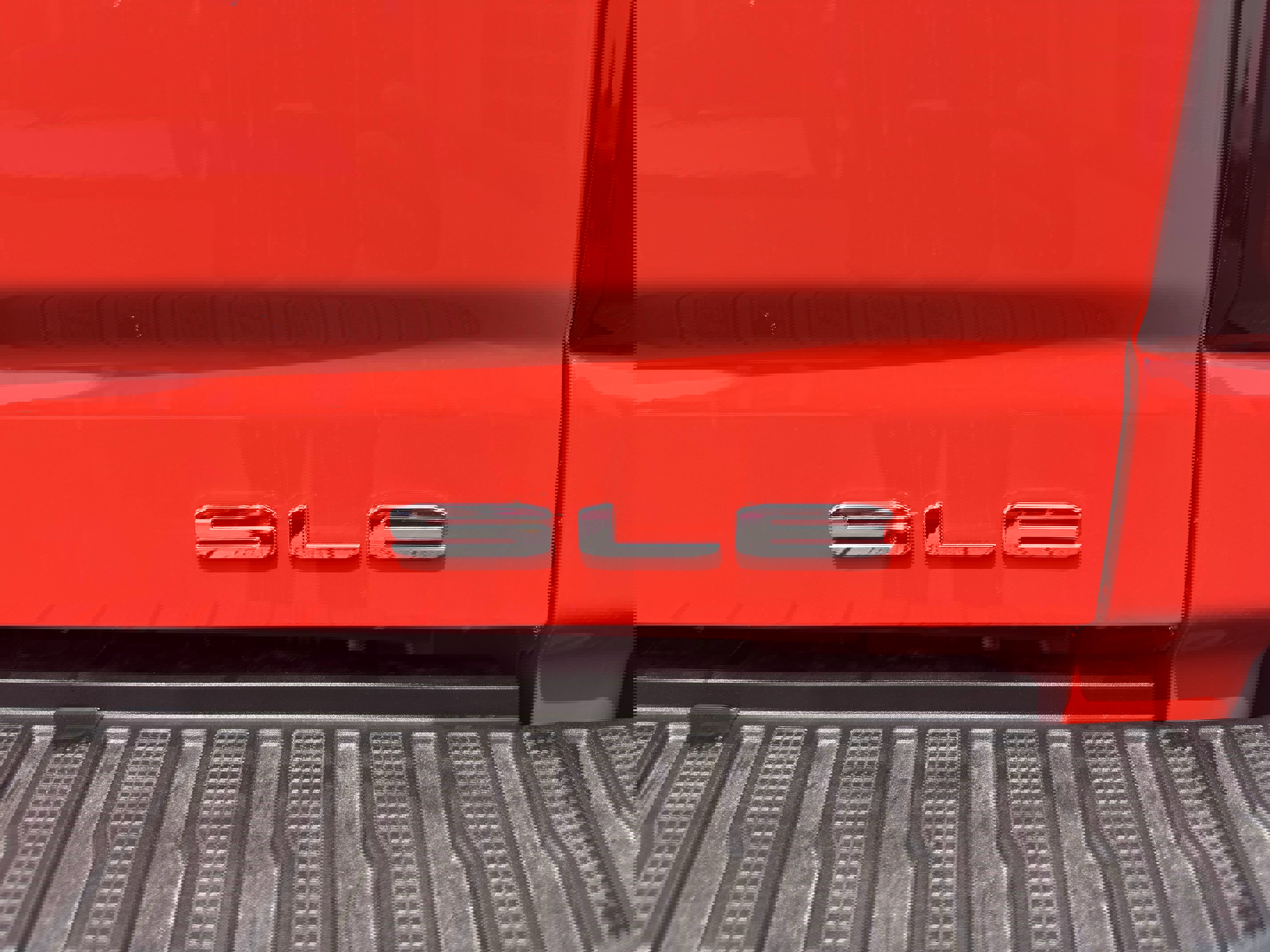 New 2025 GMC Sierra 2500 SLE w/ SLE Value Package; image 19