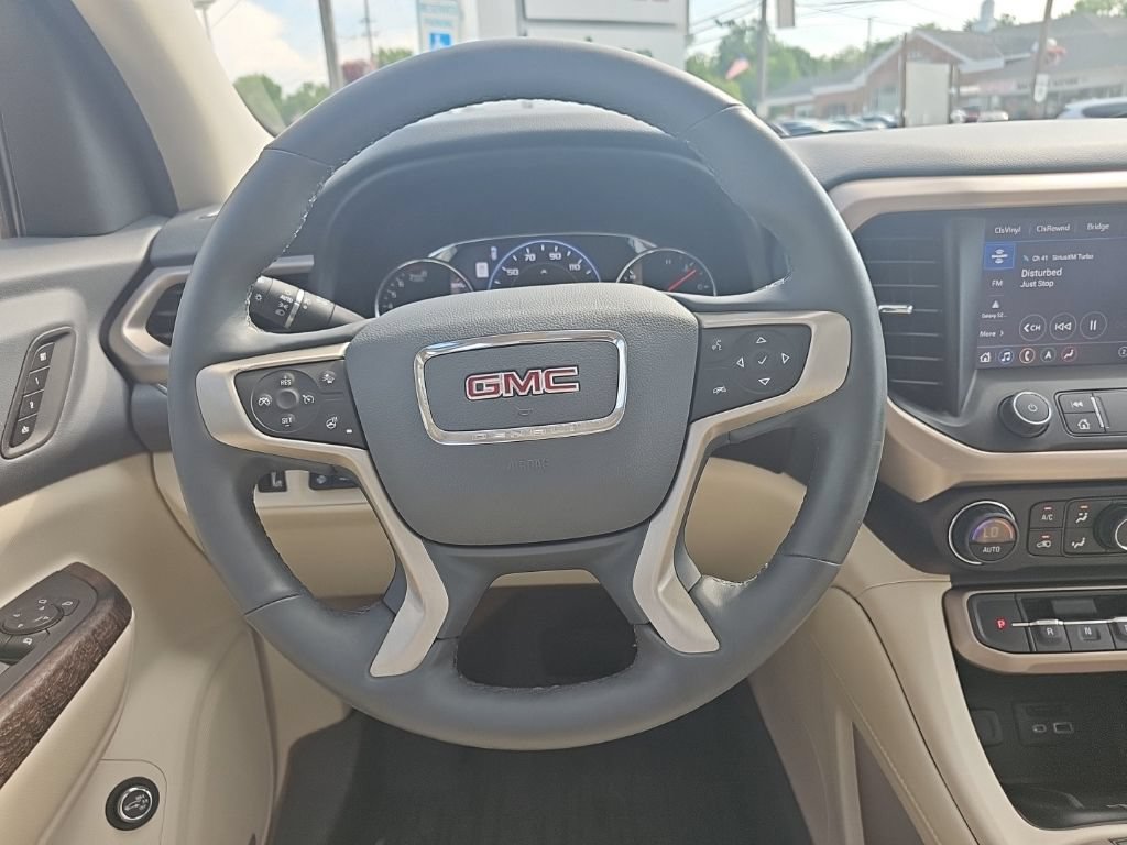 Used 2023 GMC Acadia Denali w/ Denali Ultimate Package AWD/4WD image 24