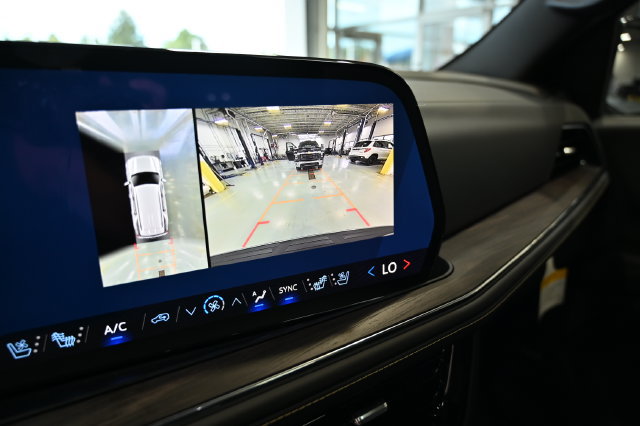 New 2026 Chevrolet Tahoe Premier AWD/4WD image 17