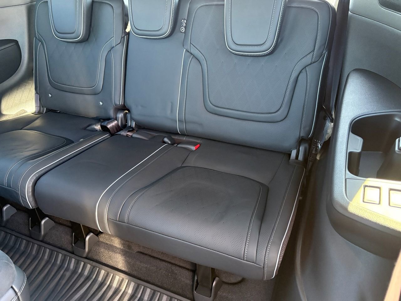 New 2026 INFINITI QX80 Autograph image 16