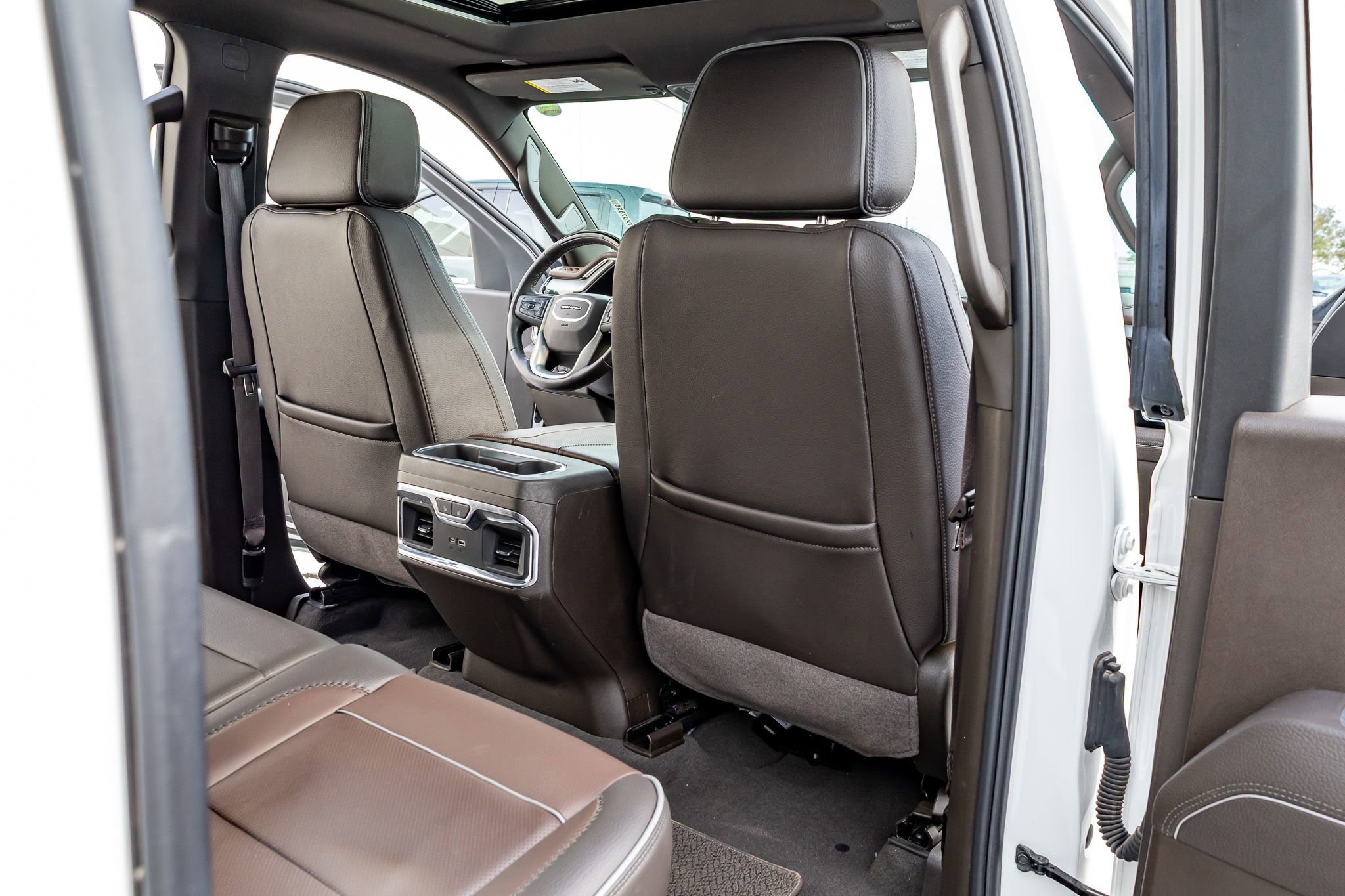 Used 2025 GMC Sierra 1500 Denali image 32