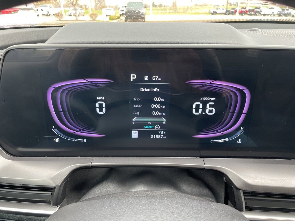 Used 2025 Kia Telluride S image 29