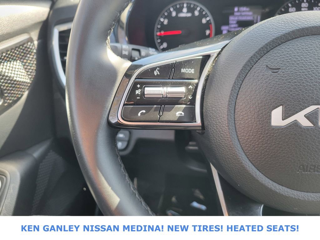 Used 2023 Kia Seltos S image 30