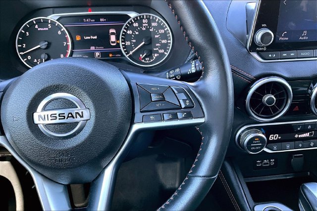 Used 2023 Nissan Sentra SR w/ SR Premium Package FWD image 12