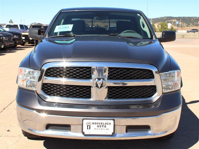 Used 2017 RAM 1500 Classic SLT AWD/4WD image 3
