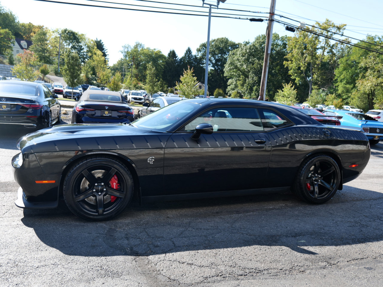 Used 2015 Dodge Challenger SRT Hellcat image 9