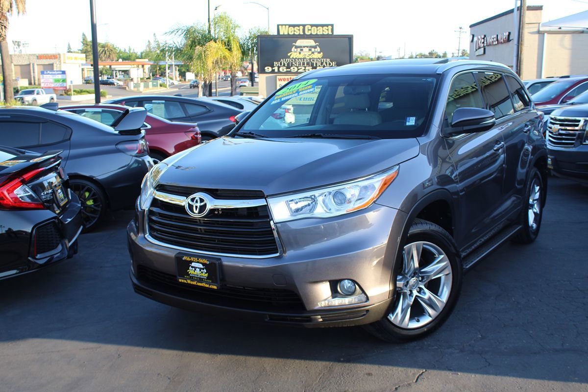 Used 2014 Toyota Highlander Limited AWD/4WD image 44