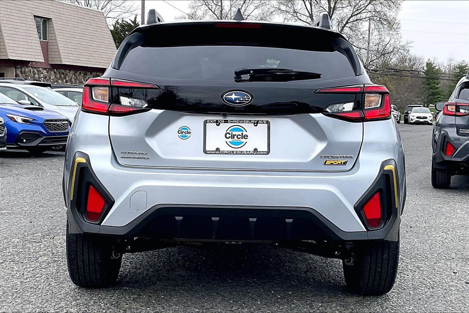 Used 2025 Subaru Crosstrek 2.5i Sport w/ Crosstrek Mirror Package AWD/4WD image 4