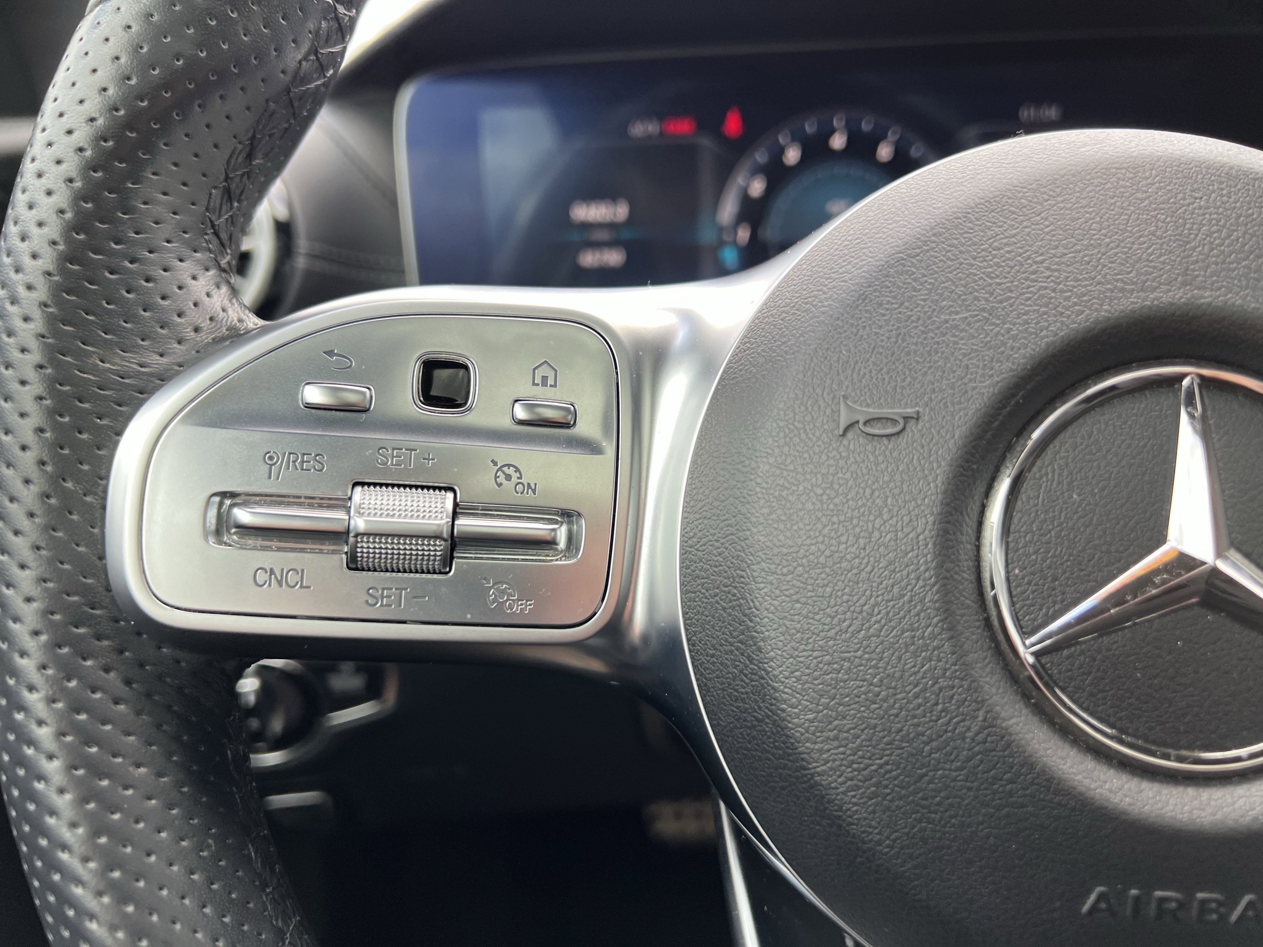 Certified 2019 Mercedes-Benz E 450 Coupe image 19