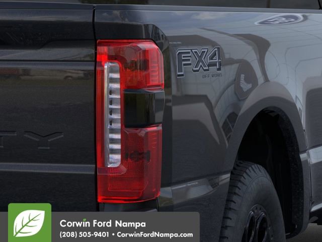 New 2026 Ford F350 Lariat w/ Black Appearance Package image 21