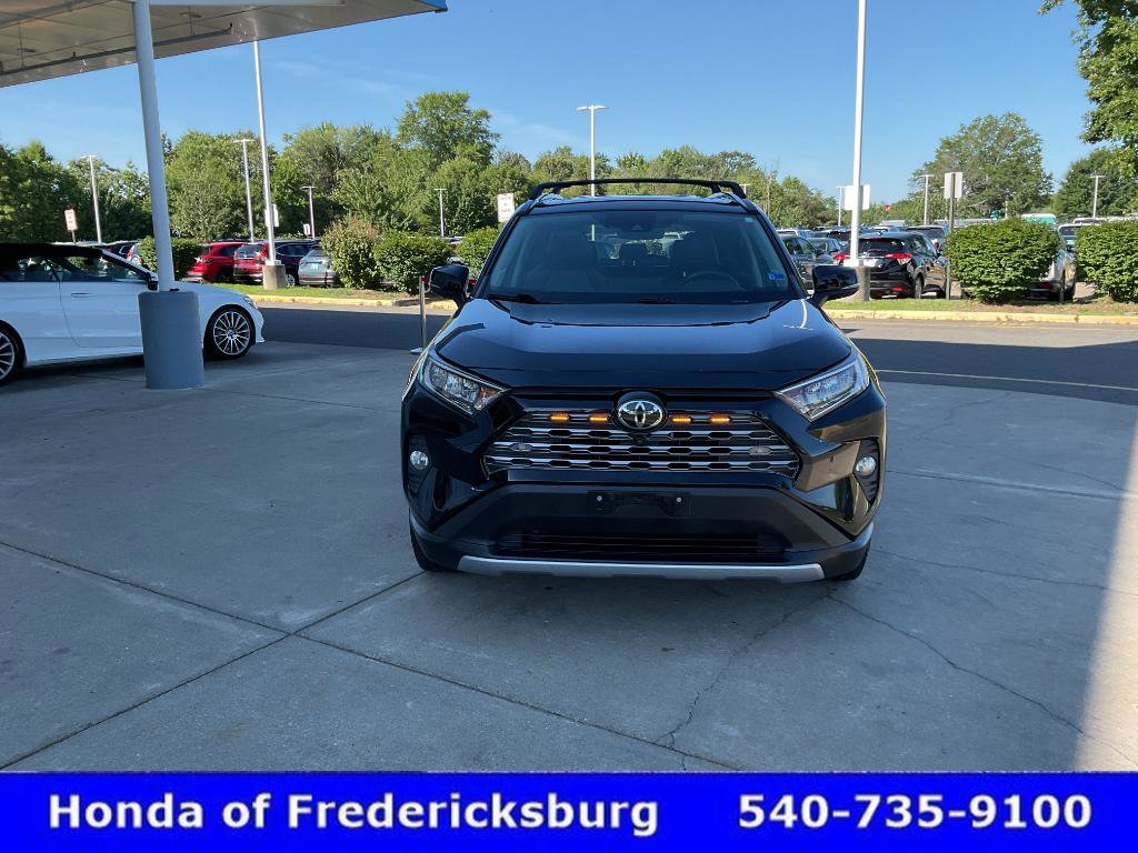 Used 2020 Toyota RAV4 Limited AWD/4WD image 9