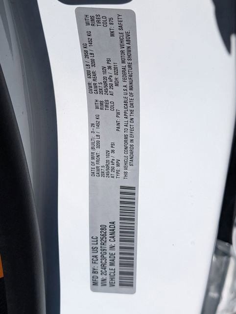 New 2026 Chrysler Pacifica Pinnacle image 38