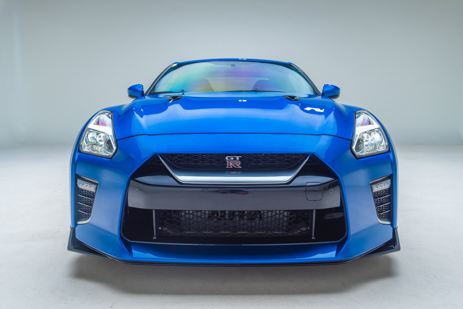 Used 2021 Nissan GT-R Premium AWD/4WD image 18