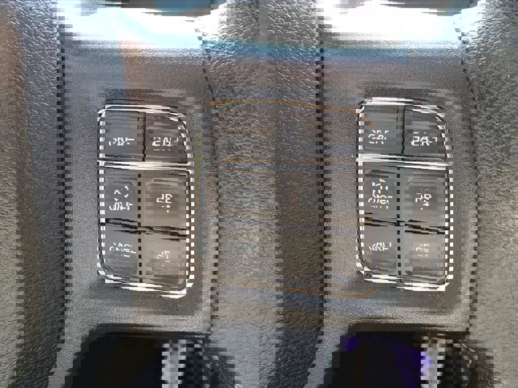 Used 2019 RAM 1500 Express w/ Express Value Package image 21