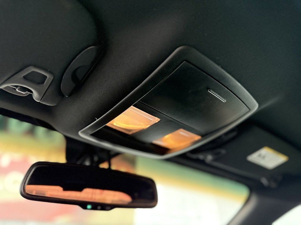 Used 2013 Dodge Challenger SRT8 Core image 40