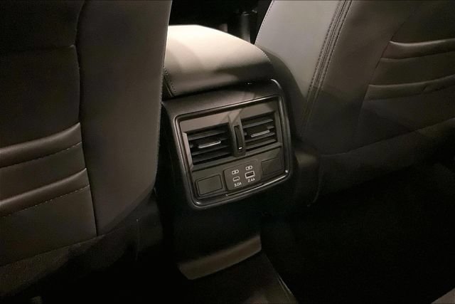 Used 2025 Subaru Forester Limited AWD/4WD image 34